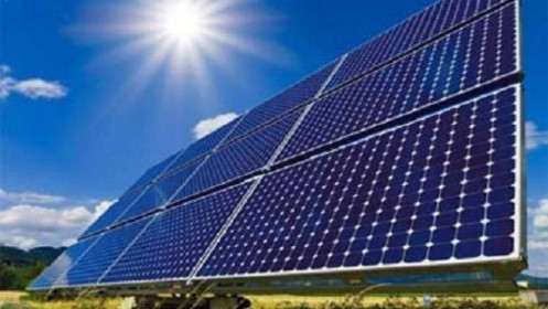 Đầu tư điện mặt trời và vấn đề xử lý tấm pin
