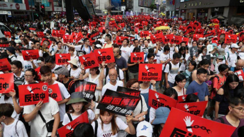 Hong Kong (Trung Quốc) bắt hơn 10.000 người biểu tình phản đối dự luật dẫn độ