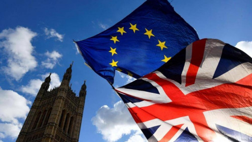 Cánh cửa cho thỏa thuận thương mại Anh – EU hậu Brexit ngày càng thu hẹp