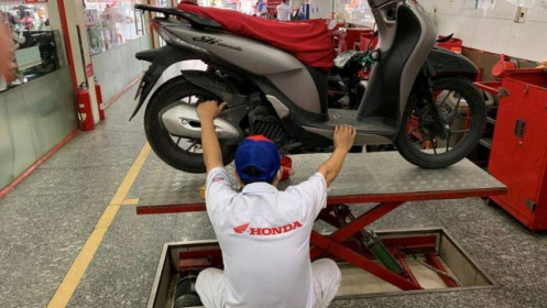 Doanh số xe máy Honda tiếp tục suy giảm tại VN