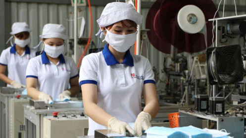 Báo Nhật: Việt Nam thành ‘công xưởng khẩu trang’ của thế giới và lợi thế khi nhà đầu tư tìm lại được ‘khẩu vị’
