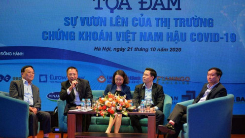 Nâng hạng thị trường chứng khoán Việt Nam: Quyết định nằm trong tay ai?