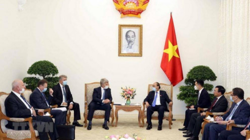 Thủ tướng tiếp Đại sứ Liên bang Nga tại Việt Nam và Chủ tịch Tập đoàn Novatek
