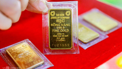 Giá vàng trong nước tăng nhẹ ngược chiều với vàng thế giới