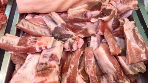 Giá thịt lợn tăng thời điểm cuối năm