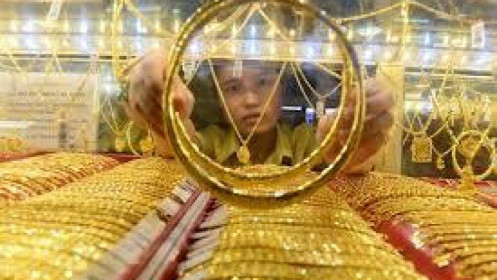 Giá vàng trong nước bật tăng thêm 400.000 đồng/lượng, thế giới tăng gần 30 USD/ounce