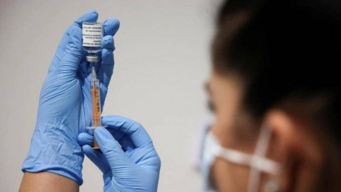 Các nước giàu mua thừa 1 tỷ liều vaccine Covid-19
