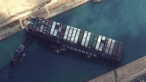 Nhóm ngành nào hưởng lợi từ việc kênh đào Suez bị tắc nghẽn