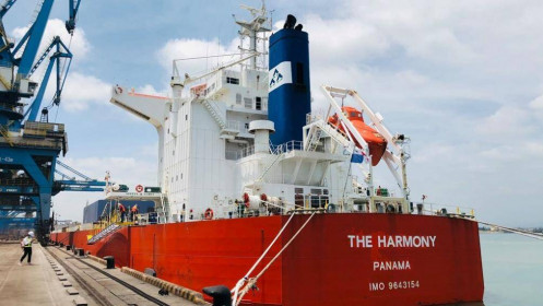 Tàu Harmony của Hòa Phát hoàn thành chở 80.000 tấn than về Dung Quất