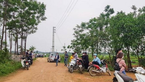 Cơn sốt đi qua, cò đất tháo chạy: Kẻ 'ôm bom' cuối cùng lãnh đủ