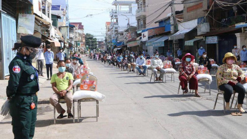 Hơn 700 ca Covid-19 mới trong 24 giờ, Phnom Penh tăng cường các biện pháp phòng dịch