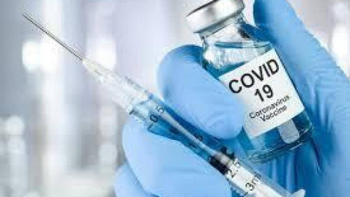 Tiêm vaccine COVID-19 phải sốt, đau người mới sinh kháng thể: Chuyên gia nói gì?