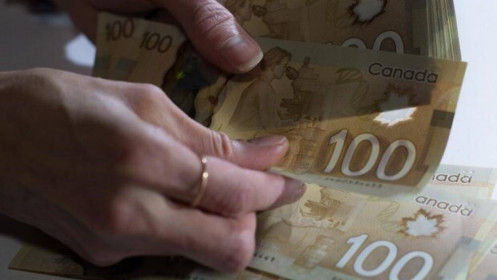 Hàng tỷ USD “chảy” khỏi Canada trong hoạt động giao dịch chứng khoán