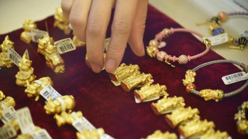 Giá vàng tăng mạnh ngay ngày đầu tháng 7