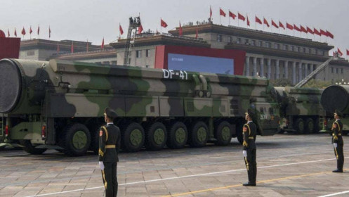 Trung Quốc xây hơn 100 hầm chứa tên lửa: Cuộc đua hạt nhân với Mỹ được “kích hoạt”?