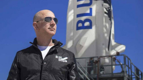 Tỷ phú Jeff Bezos đã sẵn sàng và "rất hào hứng" cho chuyến bay lịch sử vào không gian