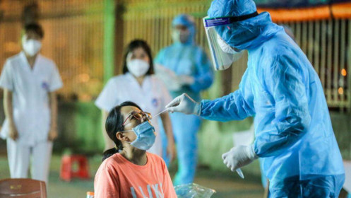 17 người Hà Nội nhiễm SARS-CoV-2, 3 ca liên quan nhà thuốc Đức Tâm