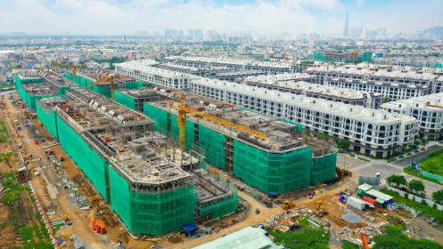 Thị trường bất động sản tại thành phố Hồ Chí Minh: Chờ cơ hội bứt tốc
