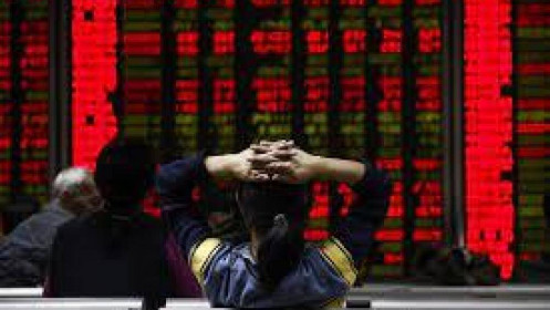 Khối ngoại tháo chạy khỏi thị trường Trung Quốc, cổ phiếu công nghệ bị bán tháo 1.500 tỷ USD
