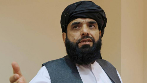 Taliban dọa Mỹ, Anh sẽ ‘chịu hậu quả’ nếu gia hạn di tản