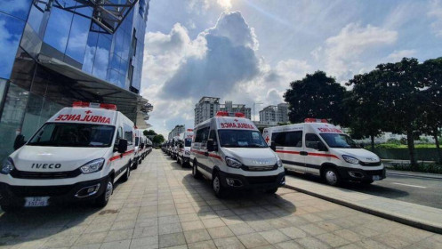 THACO tài trợ 30 xe cứu thương, 500.000 bộ kit, 25 xe tiêm chủng cơ động cho TPHCM
