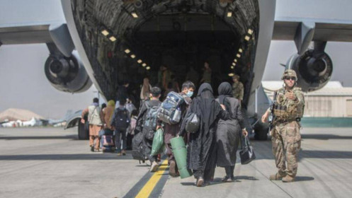 Chuyến bay quân sự cuối cùng của Mỹ rời Afghanistan, kết thúc cuộc chiến 20 năm