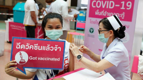 Thái Lan chia nhỏ liều vắc xin để tiêm dưới da