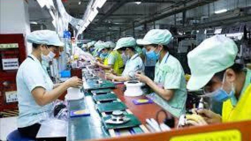 Vốn của Việt Nam đầu tư ra nước ngoài tăng 32,4%