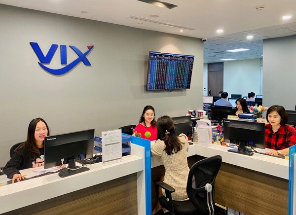 Chứng khoán VIX hoàn thành 78,3% kế hoạch năm, thông qua triển khai phương án phát hành cổ phiếu trả cổ tức và chào bán cho cổ đông hiện hữu tổng tỷ lệ 115%