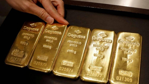 Vàng trong nước đắt hơn 10 triệu đồng/lượng, có nên đầu tư vàng thế giới ?