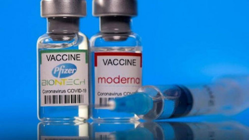 Vaccine ngừa Covid-19 của Moderna và Johnson&Johnson đã được cấp phép tiêm bổ sung ở Mỹ