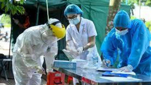Ngày 24/10: Có 4.045 ca mắc COVID-19 tại 47 tỉnh, thành; thêm 386.400 liều vaccine AstraZeneca về Việt Nam