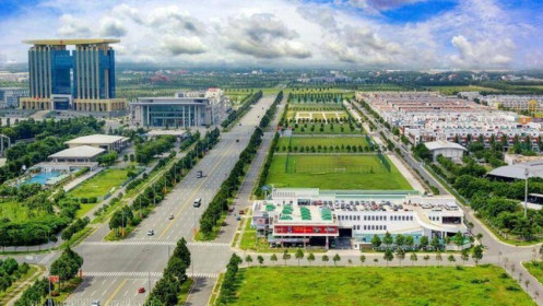 IJC: Thong thả về đích