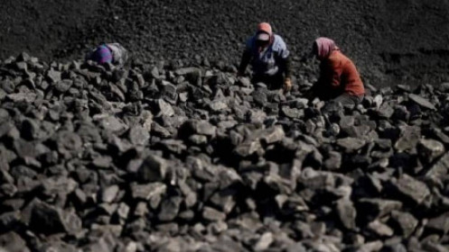 Trung Quốc nhập khẩu lượng than gấp đôi so với năm ngoái