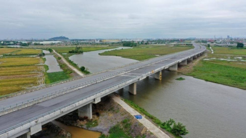 Chính phủ đề xuất đầu tư thêm 729 km cao tốc Bắc Nam
