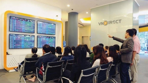 Sau sự cố 15/11, VNDirect khuyến nghị nhà đầu tư không đăng nhập vào giờ cao điểm