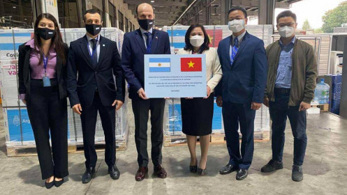Chính phủ Argentina tặng Việt Nam 500.000 liều vắc xin AstraZeneca