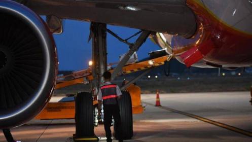 Hai máy bay va chạm tại Nội Bài là 'sự cố hy hữu, lần đầu tiên'