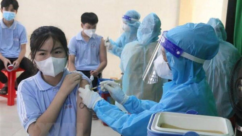 Tiêm vaccine phòng COVID-19 cho gần 66.000 trẻ từ 12 đến 17 tuổi ở Kon Tum