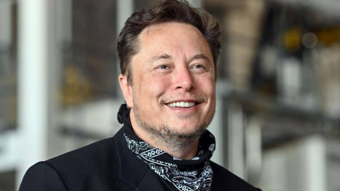 Elon Musk tiếp tục được vinh danh là nhân vật của năm bởi Financial Times