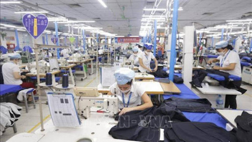 UOB: GDP Việt Nam cả năm 2021 sẽ chạm ngưỡng 3%
