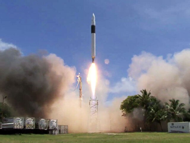 Điều gì khiến Elon Musk trở nên khác biệt?