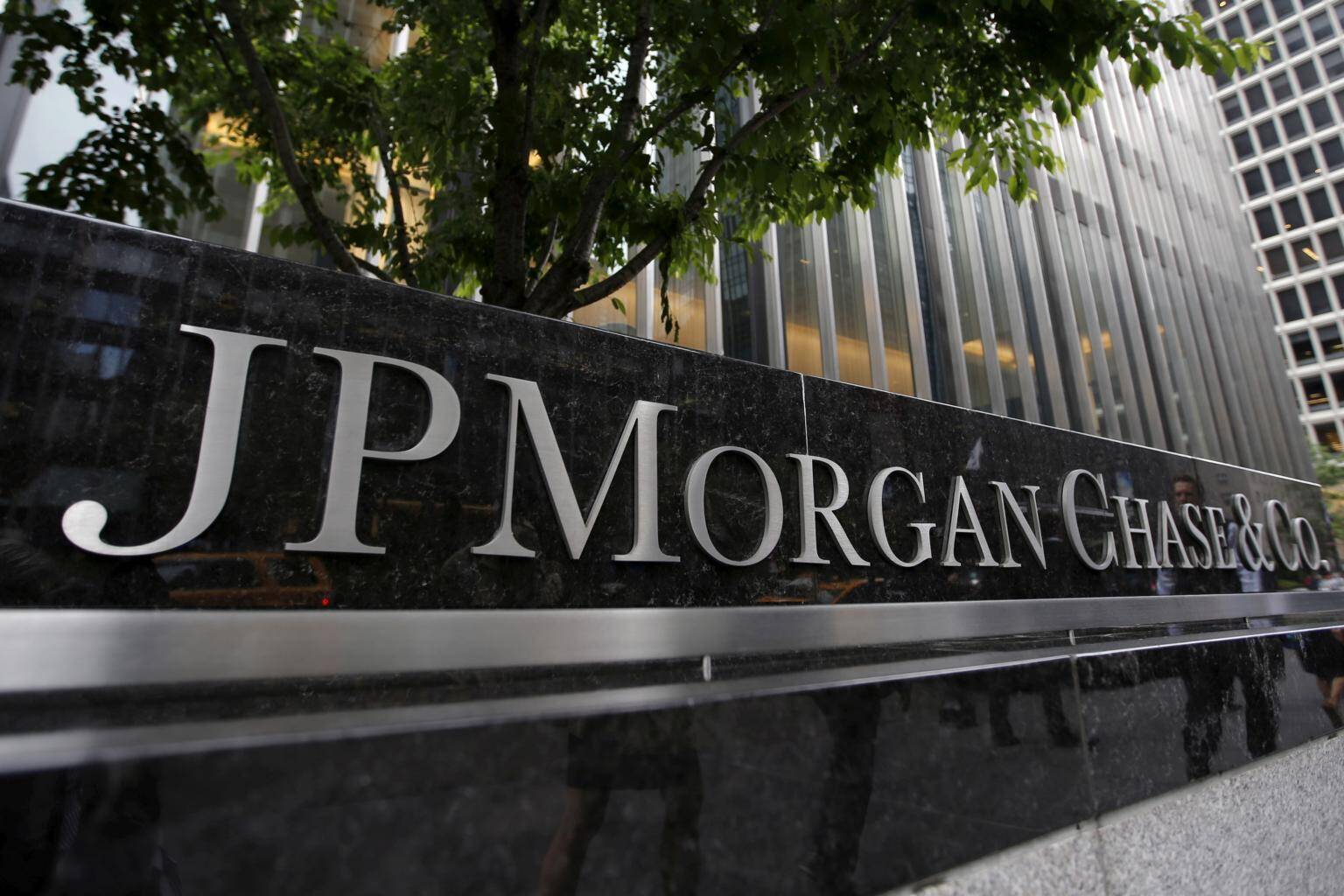 JPMorgan: Cuộc khủng hoảng Ukraine sẽ ảnh hưởng gì đối với giá hàng hóa ?