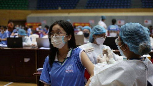 Việt Nam chuẩn bị mua vaccine cho trẻ em 5 đến 11 tuổi