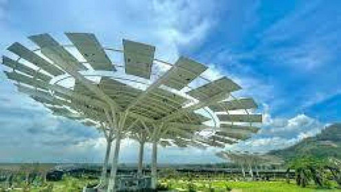 Forbes: Các khu nghỉ dưỡng Việt Nam khai thác lợi thế năng lượng mặt trời để thu hút khách du lịch