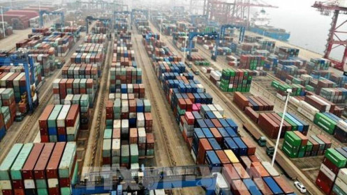 Trung Quốc nhập khẩu kỷ lục năm 2021, giá đồng tăng 3%