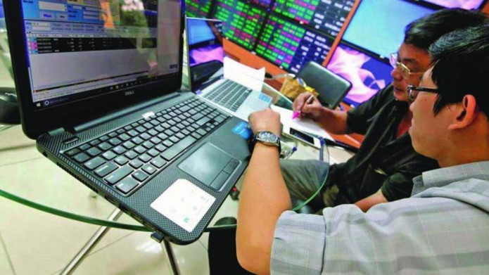 Esop: Cuộc chiến của cổ đông nhỏ lẻ