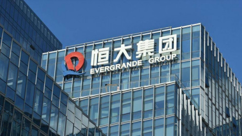 Trung Quốc tính chia tách Evergrande để ngăn chặn khủng hoảng nợ
