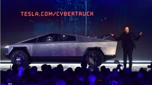 Tesla nhận tiền đặt cọc và cho khách "leo cây" khi họ đặt mua bán tải điện Cybertruck và chờ đợi suốt 2 năm