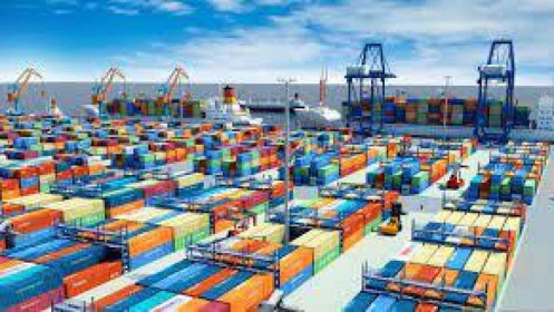 Nhiều lô hàng xuất sang Trung Quốc bị kẹt tại cảng